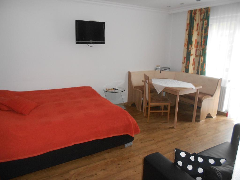 Ferienwohnung Fred Hollersbach im Pinzgau Ruang foto